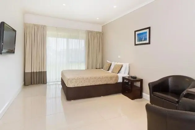 Standard Tek Büyük Yataklı Oda (Double Room Pet Friendly)