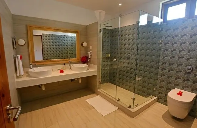 Deluxe Oda, Okyanus Manzaralı, Okyanusa Sıfır