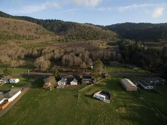 Ev, 2 Büyük (Queen) Boy Yatak (The Sandlake View)