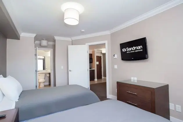 Standard Suite, 1 Split King, Kitchen