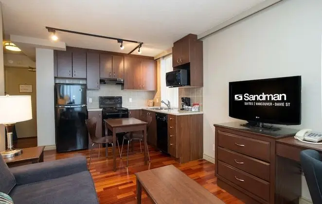 Süit, Birden Çok Yatak (2 Single Beds with Sofa Bed)