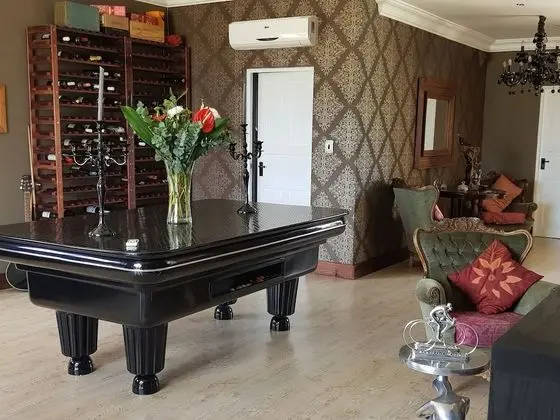 Superior Süit, 1 Büyük (Queen) Boy Yatak, Avlu Manzaralı