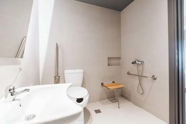 İki Ayrı Yataklı Oda, 2 Tek Kişilik Yatak, Engellilere Uygun, Sigara İçilmez