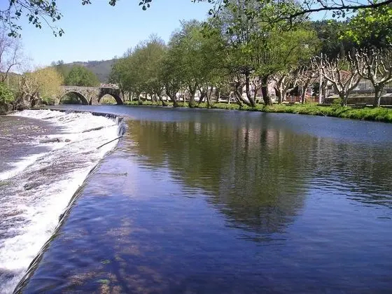 Ev, 1 Büyük (Queen) Boy Yatak ve Çekyat