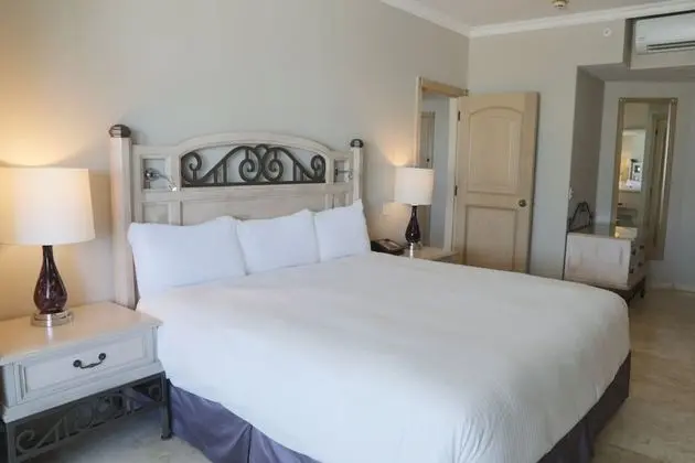 Sandos Suite