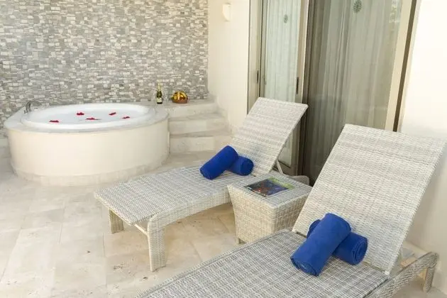 Club Çatı Katı Süiti (Penthouse)