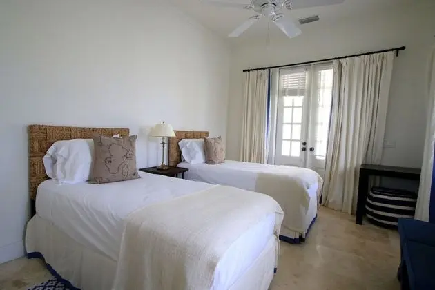 Town Cottage - 2 Twin Beds