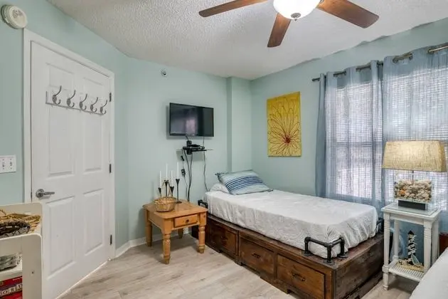 Daire (Sandpiper Place)