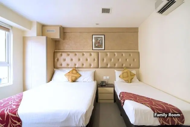 Deluxe Üç Kişilik Oda, Şehir Manzaralı