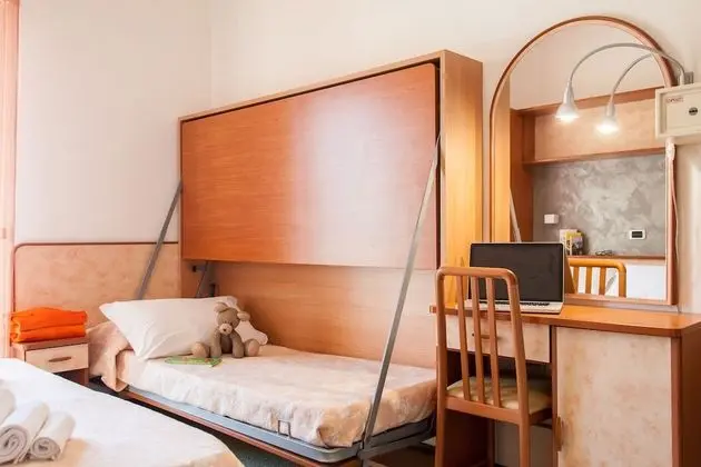 Tek Büyük Yataklı Oda, Deniz Manzaralı