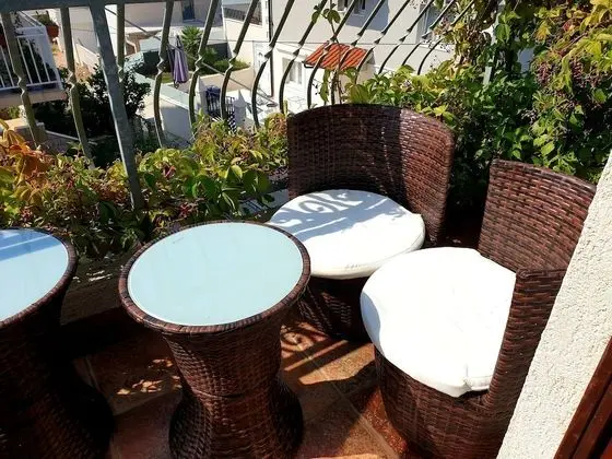 Standard Apart Daire, Balkon