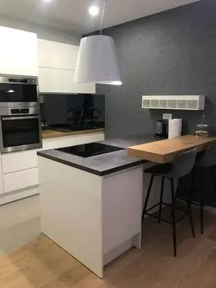 Apart Daire (Sandra - luxury gem near the beach - )