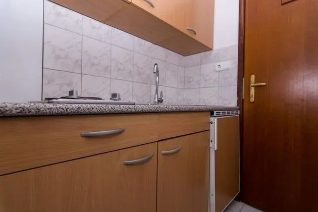 Apart Daire (Sandra - quiet & close to the beach -)