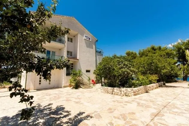 Apart Daire (Sandra - quiet & close to the beach -)