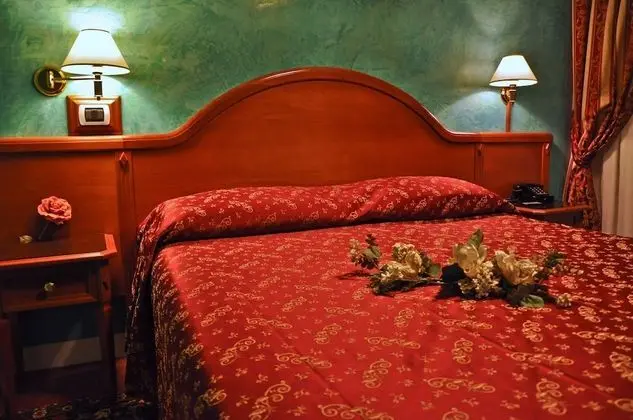 Classic Tek Büyük veya İki Ayrı Yataklı Oda, 1 En Büyük (King) Boy Yatak, Sigara İçilmez