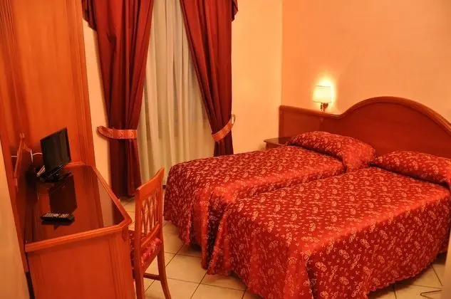 Classic Tek Büyük veya İki Ayrı Yataklı Oda, 1 En Büyük (King) Boy Yatak, Sigara İçilmez