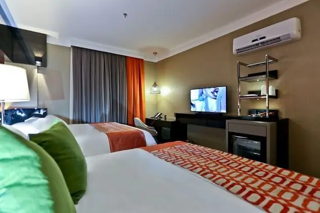 Deluxe Dört Kişilik Oda, 2 Çift Kişilik Yatak