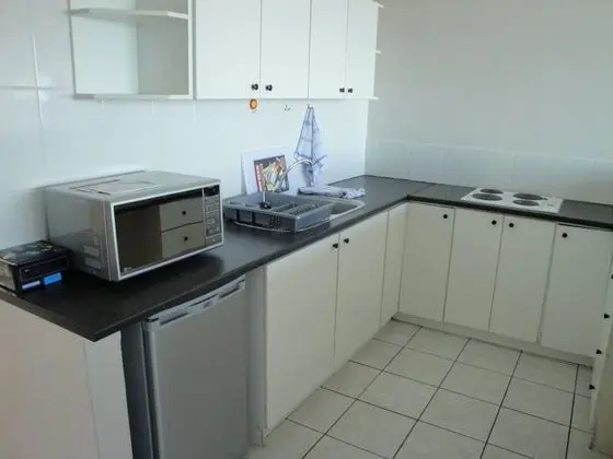 Stüdyo, 1 Büyük (Queen) Boy Yatak