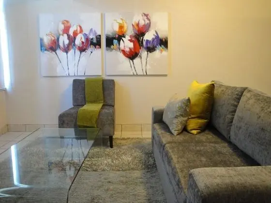 Stüdyo, 1 Büyük (Queen) Boy Yatak