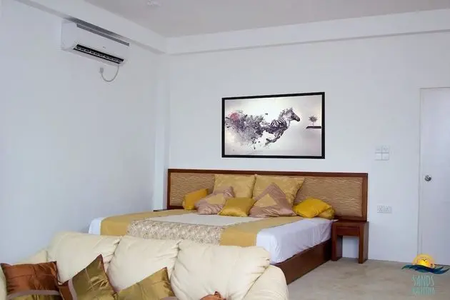 Deluxe Tek Büyük Yataklı Oda, Balkon, Deniz Manzaralı