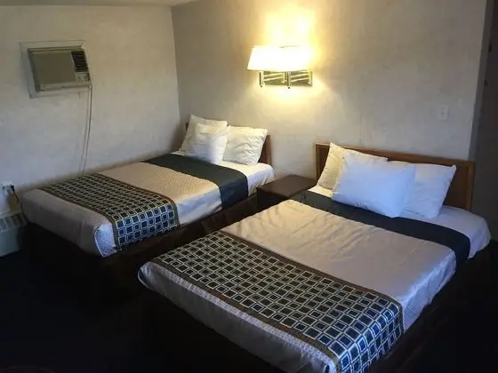 Standard Oda, 2 Çift Kişilik Yatak, Buzdolabı ve Mikrodalga