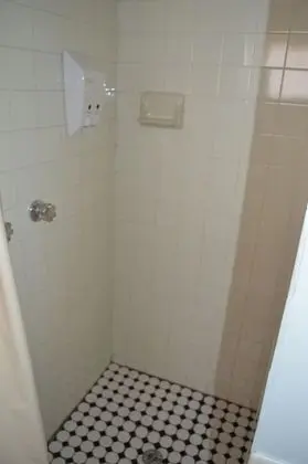 Standard Oda, 2 Çift Kişilik Yatak, Buzdolabı ve Mikrodalga