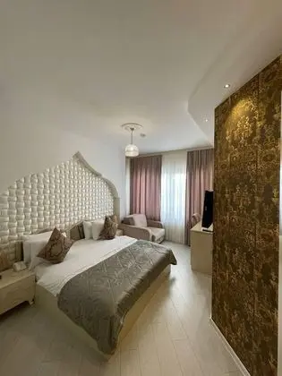 Deluxe Üç Kişilik Oda