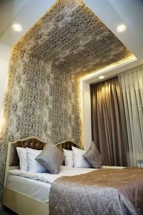 Standard Tek Büyük veya İki Ayrı Yataklı Oda