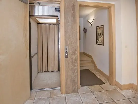 Ev (Sandstone Chalet)