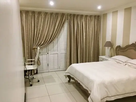 Deluxe Tek Büyük Yataklı Oda, 1 Büyük (Queen) Boy Yatak