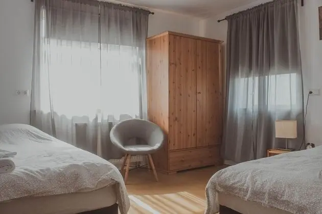 Tek Kişilik Oda, Ortak Banyo