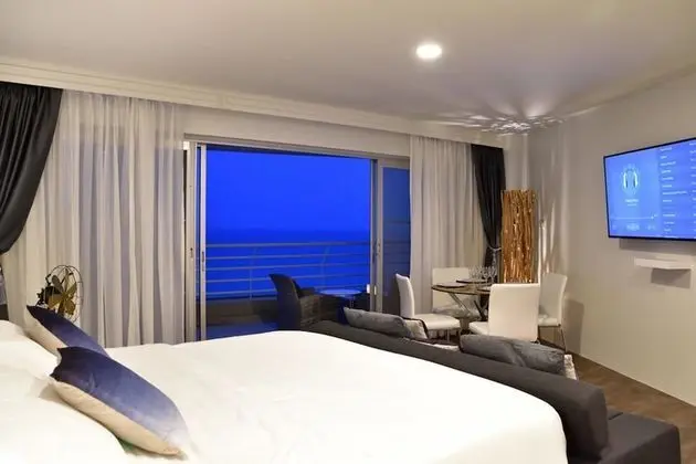 Studio Room with Sea View