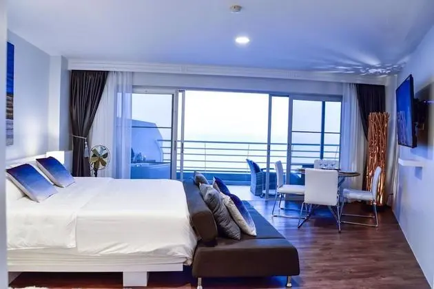 Studio Room with Sea View