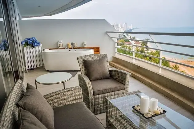 Studio Room with Sea View