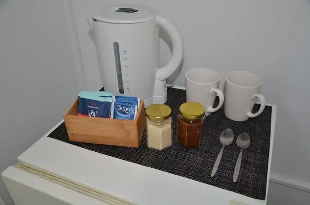 Tek Büyük Yataklı Oda, 1 Çift Kişilik Yatak, Ortak Banyo