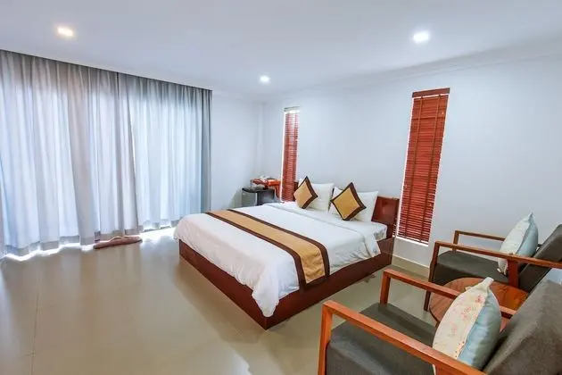Deluxe Tek Büyük Yataklı Oda, 1 En Büyük (King) Boy Yatak, Balkon, Bahçe Manzaralı