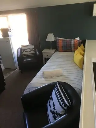 Dört Kişilik Oda (Room 3)