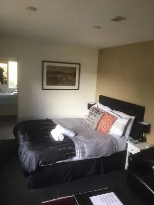 Tek Büyük Yataklı Oda (Room 1 )