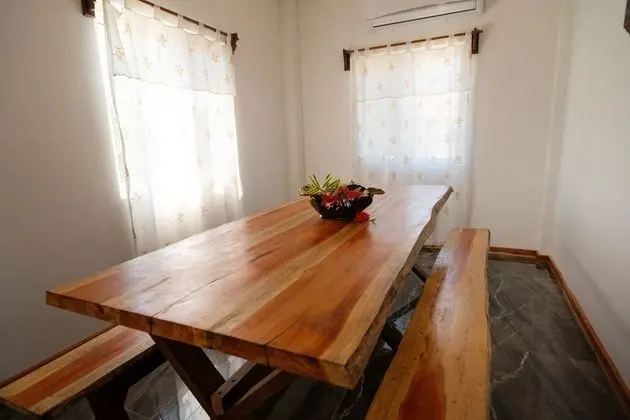 Daire, 3 Yatak Odası, Okyanus Manzaralı, Denize Sıfır