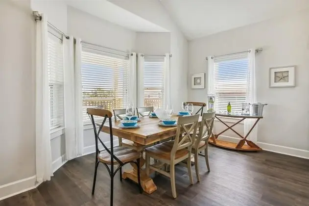 Ev, Birden Çok Yatak, Veranda, Bahçe Manzaralı (Sandy Haven)