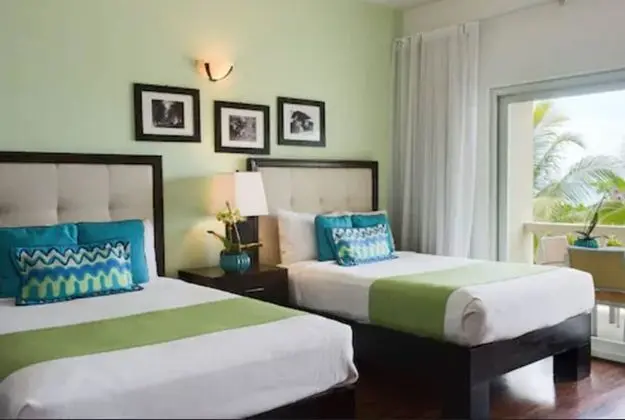 Deluxe Oda, 2 Çift Kişilik Yatak, Sigara İçilmez, Okyanusa Sıfır