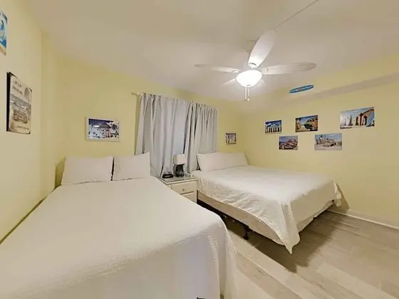 Daire, Birden Çok Yatak, Balkon, Okyanus Manzaralı (#323)