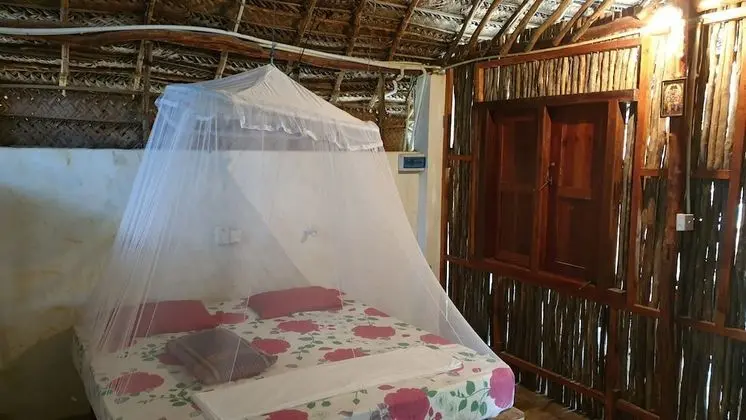 Traditional Kulübe, Bahçe Manzaralı, Denize Sıfır