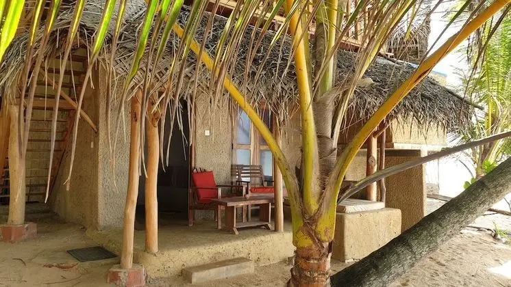 Traditional Kulübe, Plaj Manzaralı, Denize Sıfır