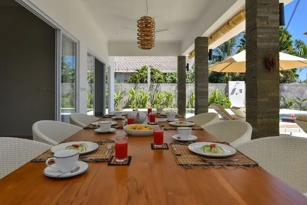 Luxury Villa, 4 Yatak Odası, Kişiye Özel Havuzlu, Plaj Manzaralı