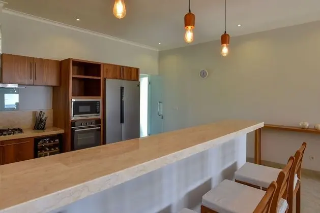 Luxury Villa, 4 Yatak Odası, Kişiye Özel Havuzlu, Plaj Manzaralı