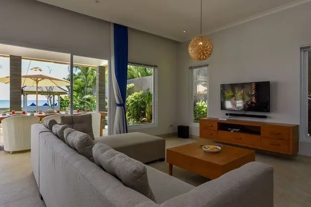 Luxury Villa, 4 Yatak Odası, Kişiye Özel Havuzlu, Plaj Manzaralı