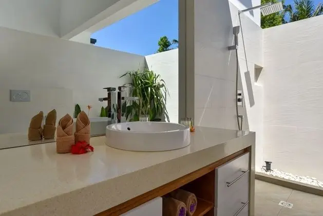 Luxury Villa, 4 Yatak Odası, Kişiye Özel Havuzlu, Plaj Manzaralı