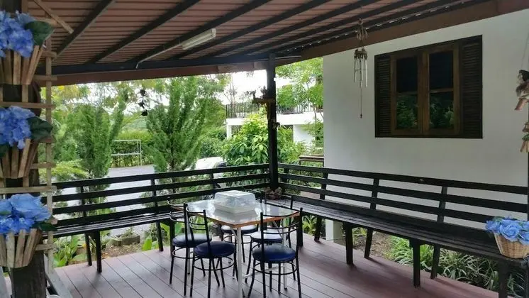 Triple Room with Mountain View