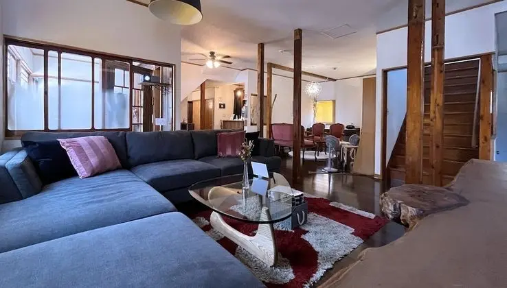 Ev, 5 Yatak Odası, Sigara İçilmez